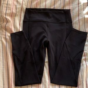 Lululemon In Movement 7/8 Leggings